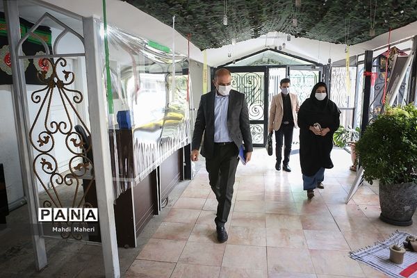 حضور محمد علیخانی رئیس کمیسیون عمران و حمل و نقل شورای اسلامی شهر تهران در خبرگزاری پانا