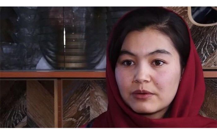 دختر کارگر معدن زغال سنگ در افغانستان که رتبه یک کنکور شد: می‌خواهم پزشک شوم