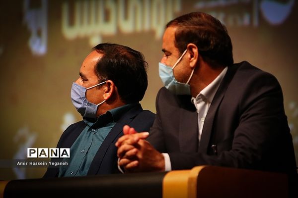 شب فیلم دفاع مقدس در جزیره کیش