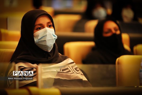 گرامیداشت شکست حصر آبادان درجزیره کیش