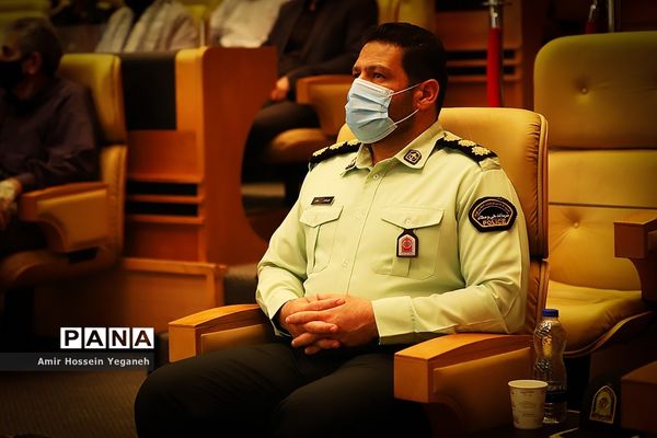 گرامیداشت شکست حصر آبادان درجزیره کیش