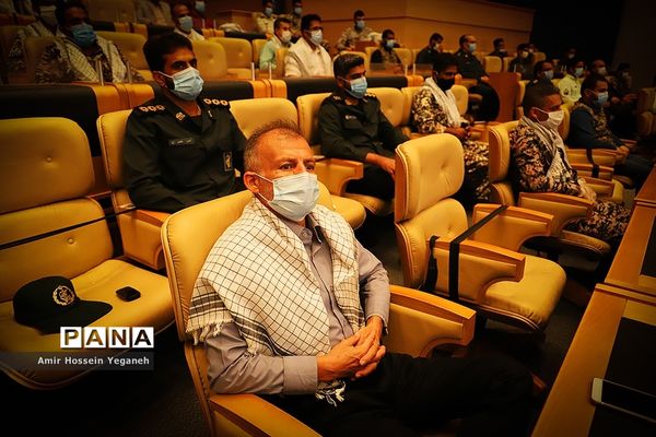 گرامیداشت شکست حصر آبادان درجزیره کیش