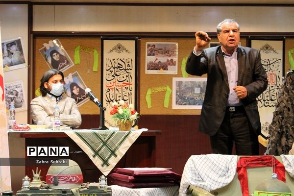 عصر شعر و خاطره دفاع مقدس در شهرستان اسلامشهر