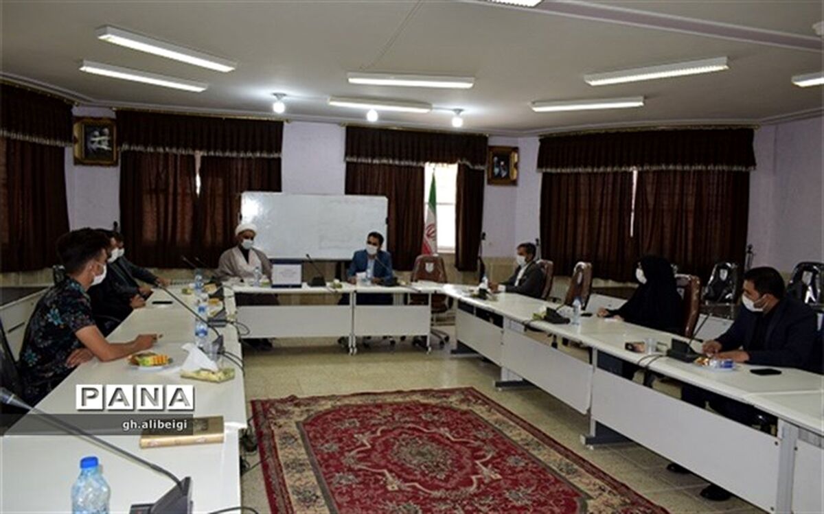 جلسه هم اندیشی آموزش و پرورش بن با اصحاب رسانه