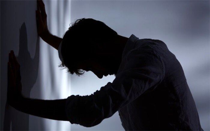 چرا برخی در پاییز افسرده می شوند؟