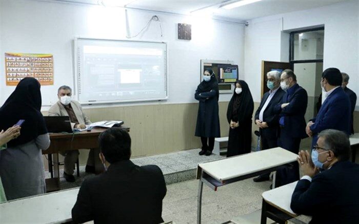 بازدید رئیس سازمان پژوهش از وضعیت مدارس استان گیلان
