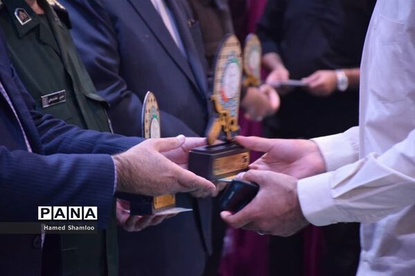 آیین تجلیل از جهادگران دانشگاهی عرصه سلامت مازندران