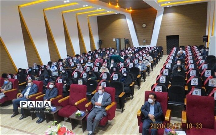توزیع ۱۰ هزاربسته لوازم التحریر ایرانی اسلامی در گلستان