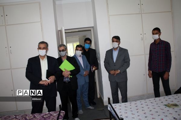 بازدید دبیرکل شورای عالی آموزش و پرورش از مدارس شهر زنجان