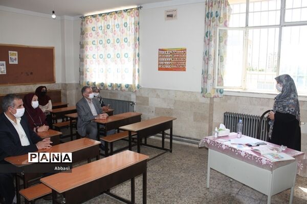 بازدید دبیرکل شورای عالی آموزش و پرورش از مدارس شهر زنجان