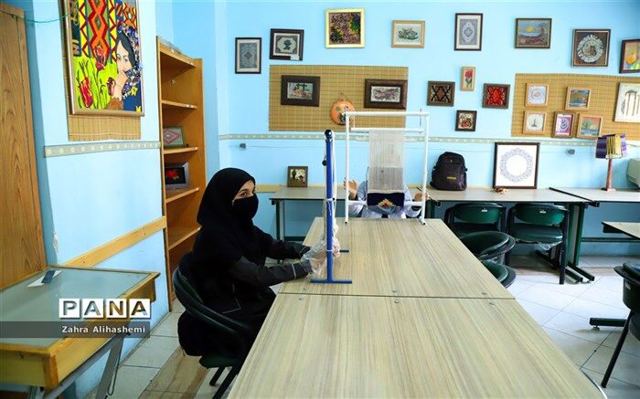 مدیر هنرستان اقبال آشتیانی: ضعیف بودن دانش‌آموزان هنرستانی تفکر غلطی است