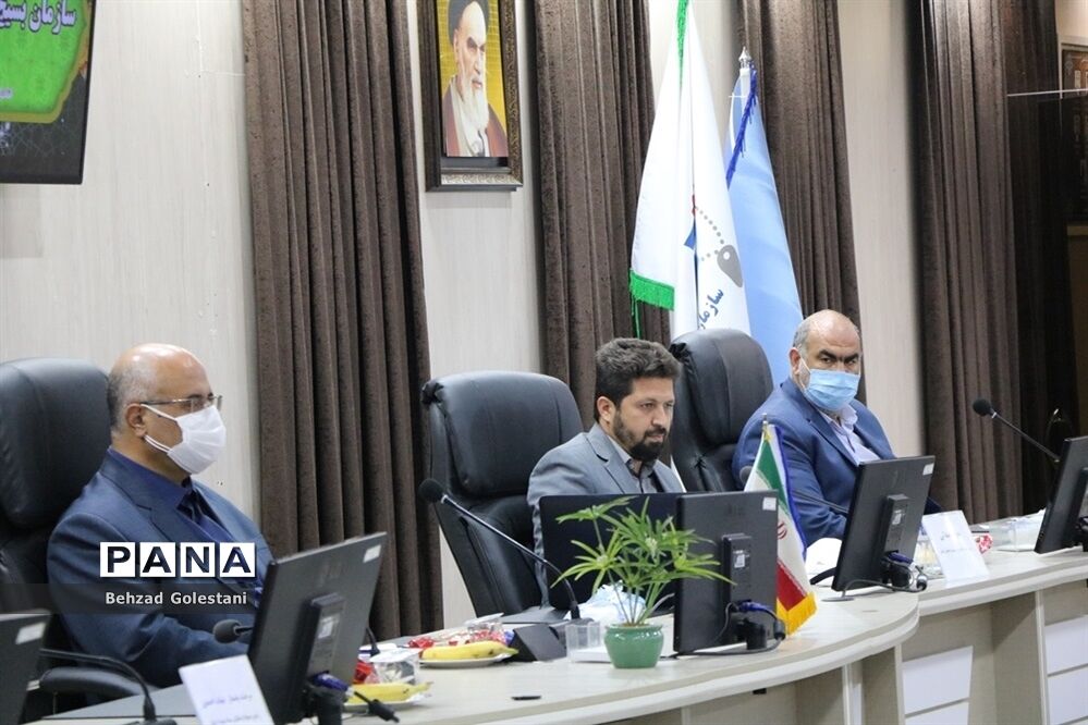جلسه هیات اندیشه‌ورز بسیج فرهنگیان در ارومیه