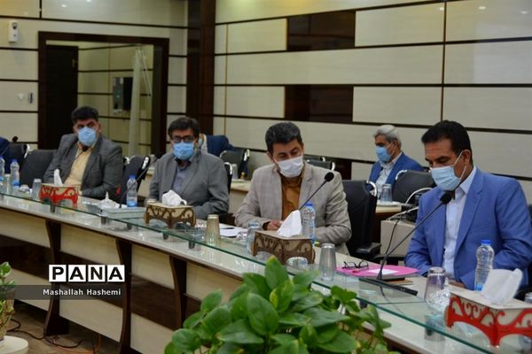 نشست کمیته تخصصی و اجرایی الگوی تعالی مدیریت مدرسه