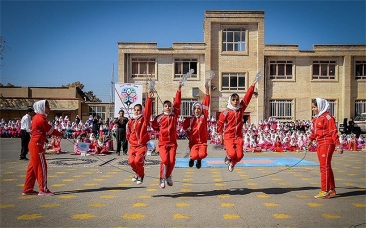 معاون توسعه ورزش بانوان: فعالیت ورزشی در مدارس یکی از راه‌های غلبه بر مشکلات ناشی از کم‌تحرکی است