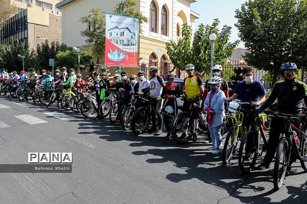 «گردشگری پاک» در هفته تهران