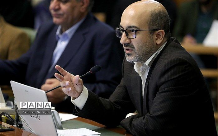 علی اعطا: طرح الزام ساختمان‌های بزرگ‌مقیاس به انجام مطالعات ترافیکی ضمانت اجرایی ندارد