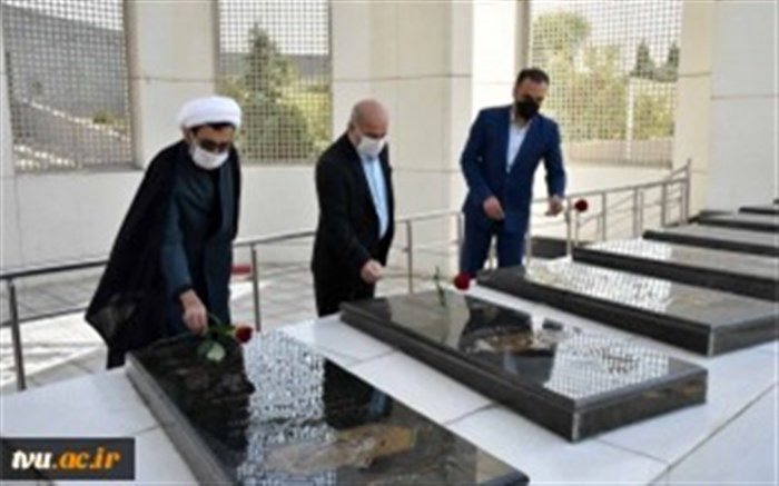 رسالت امروز جامعه دانشگاهی قدردانی از جان فشانی و ایثار شهداست