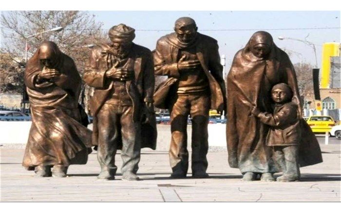 نقد تندیس های نازیبای شهری و یادآوری یک قانون