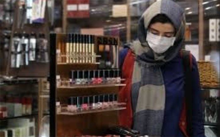 زیوری جز ماسک نیست