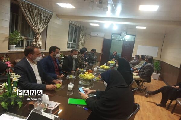 بازدید معاون آموزش ابتدایی از مدارس عشایری