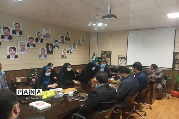 بازدید معاون آموزش ابتدایی از مدارس عشایری