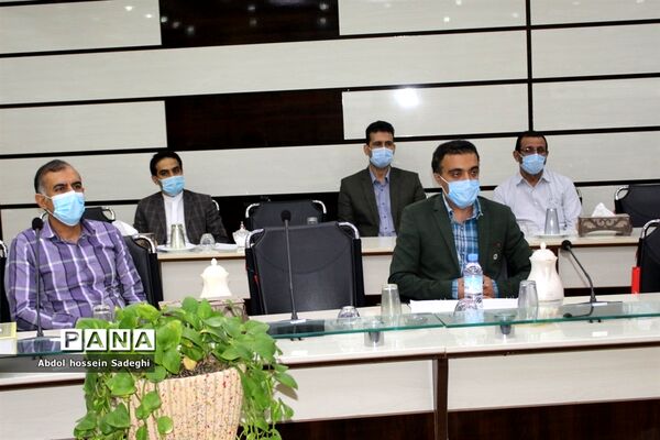 جلسه شورای معاونان اداره‌کل آموزش و پرورش استان بوشهر