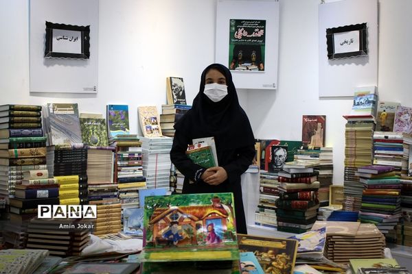 پویش اهدای کتاب به مدارس محروم