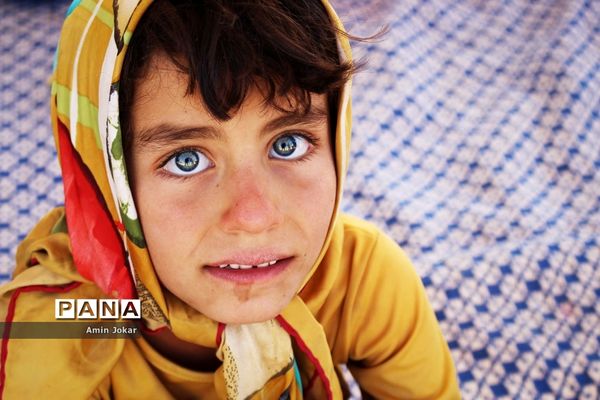 آیین تحلیف دانش‌آموزان و مربیان پیشتاز منطقه عشایری کوه درا نورآباد ممسنی