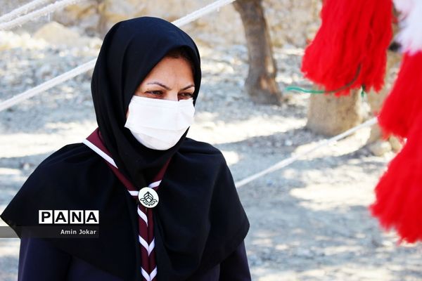 آیین تحلیف دانش‌آموزان و مربیان پیشتاز منطقه عشایری کوه درا نورآباد ممسنی