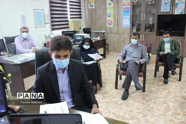 وبینار دوره آموزشی پروژه کنترل وزن و چاقی دانش آموزان ( کوچ) شهرستان‌ها و مناطق  استان بوشهر