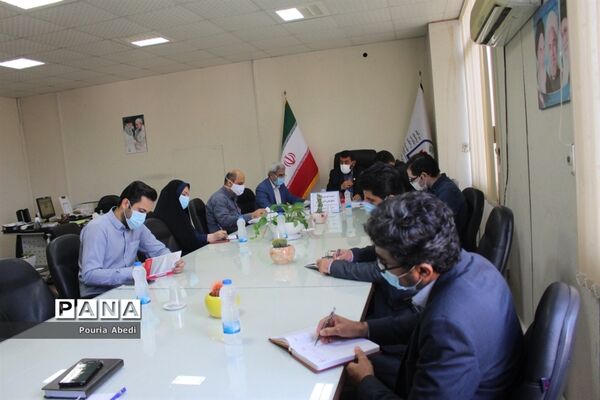 نشست شورای هماهنگی تشکل‌های دانش‌آموزی استان بوشهر