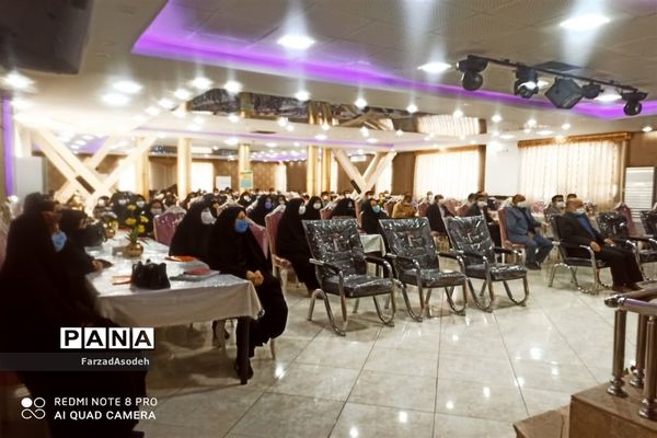 جلسه توانمندسازی معاونان پرورشی  کاشمر