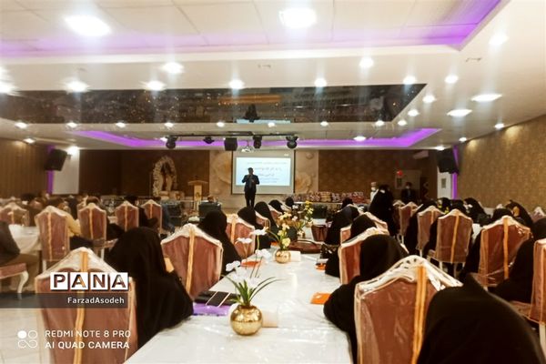 جلسه توانمندسازی معاونان پرورشی  کاشمر