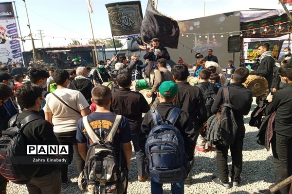 مراسم نمادین جاماندگان اربعین حسینی در گلزارشهدای شهرستان ملارد