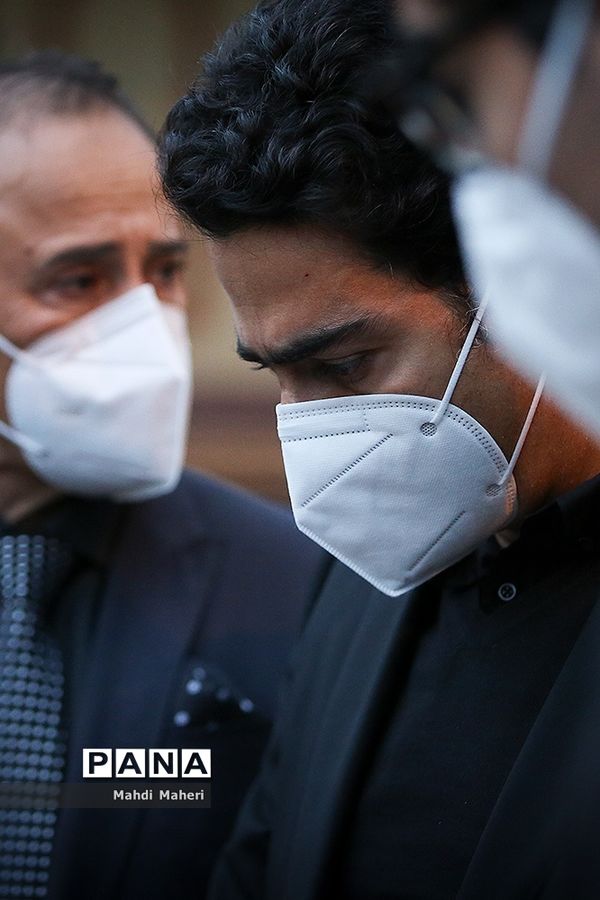 مراسم اقامه نماز بر پیکر استاد محمدرضا شجریان