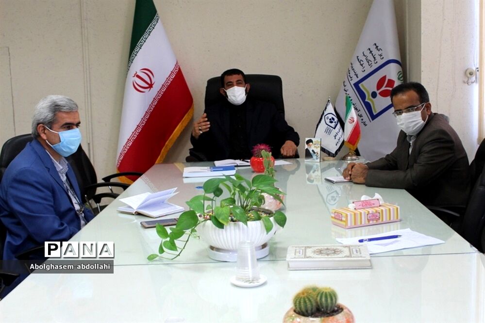 جلسه هم‌اندیشی فعالیت‌های حوزه پرورشی و فرهنگی آموزش و پرورش استان بوشهر