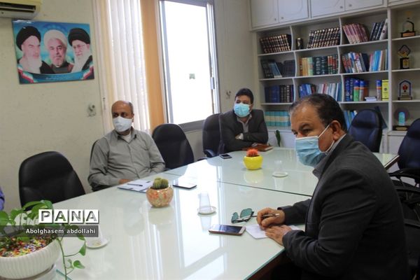 جلسه هم‌اندیشی فعالیت‌های حوزه پرورشی و فرهنگی آموزش و پرورش استان بوشهر