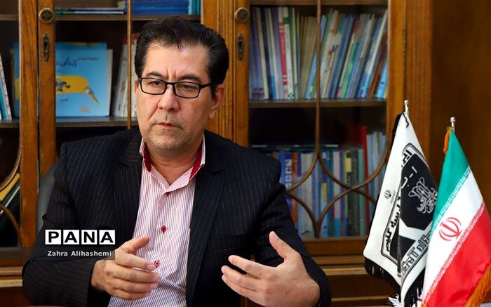 شفیع‌پور: تعریف یونسکو از سواد، تغییر در رفتار است