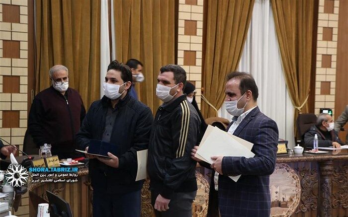 خدمات رسانی به نابینایان در سطح شهر با مشکلات زیادی همراه است