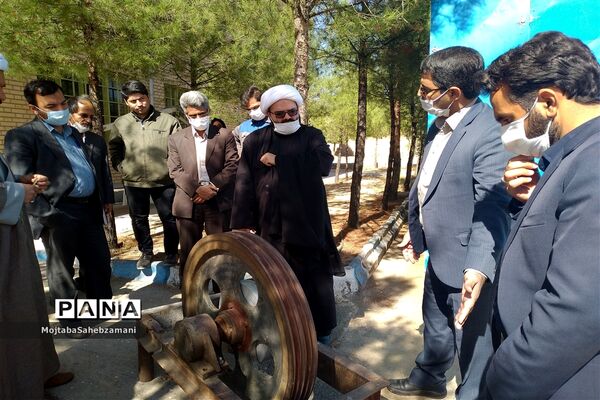 بازدید نماینده ترشیز کهن از کارگاه های آموزشی و اشتغالزایی