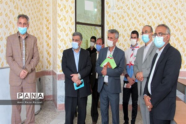 آیین افتتاح اتاق گفتگو اولیاء و مربیان دبیرستان شاهد میثاق اهواز