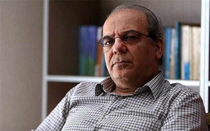 کنایه عباس عبدی به اظهارات نماینده رشت درباره رانندگان تاکسی