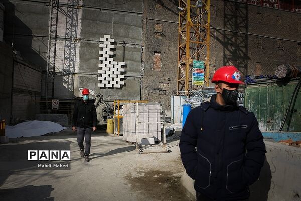 بازدید رئیس بنیاد مستضعفان از روند ساخت پلاسکو