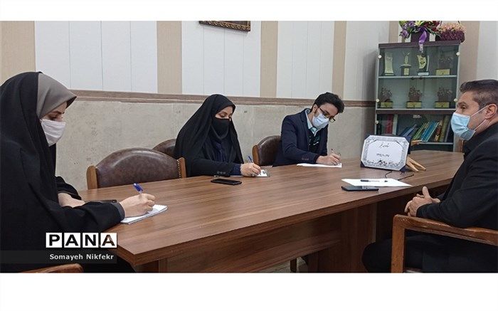 ویژه‌ برنامه‌های ایام دهه‌‌فجر را هر‌چه باشکوه‌تر برگزار می‌کنیم