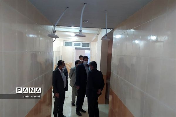 بازدید سرزده  رئیس سازمان دانش‌آموزی  فارس از استخر آماده افتتاح در داراب