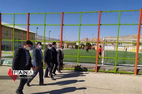 بازدید سرزده  رئیس سازمان دانش‌آموزی  فارس از استخر آماده افتتاح در داراب