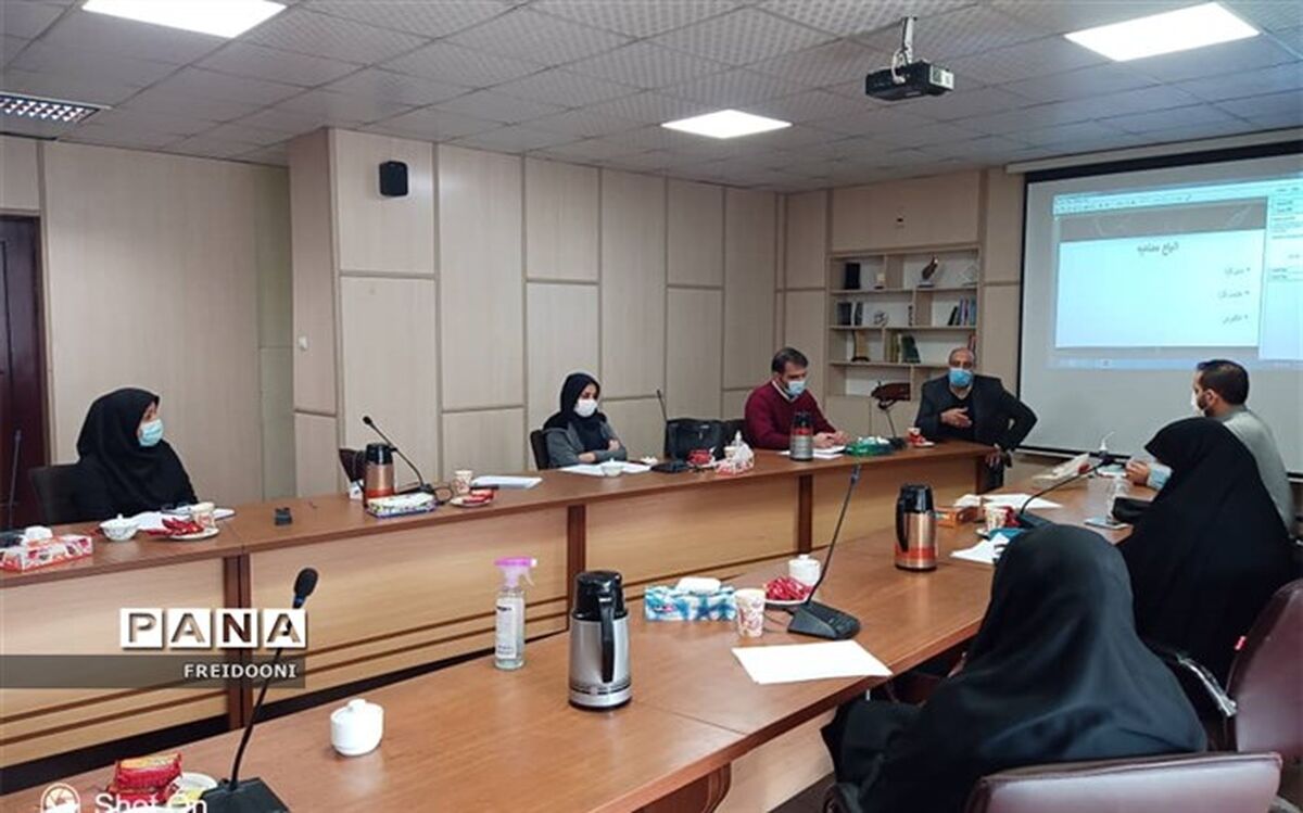 برگزاری کارگاه توانمندسازی اعضای تخصصی مرکز مشاوره منطقه 4
