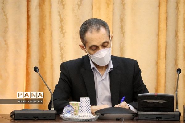 برگزاری جلسه شورای پشتیبانی سوادآموزی آذربایجان شرقی