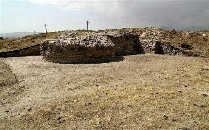 آغاز فصل چهارم کاوش‌های باستان‌شناسی قلعه تاریخی اوجان طی سال ۱۴۰۰