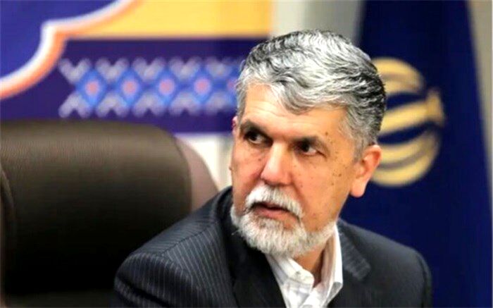 صالحی: خوشنویسان و نگارگران دو ثروت تاریخی ایرانند